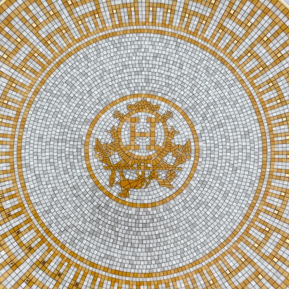 BRAND NEW Hermes Mosaique Au24 Gold Dessert Plate - Picture 3 of 14